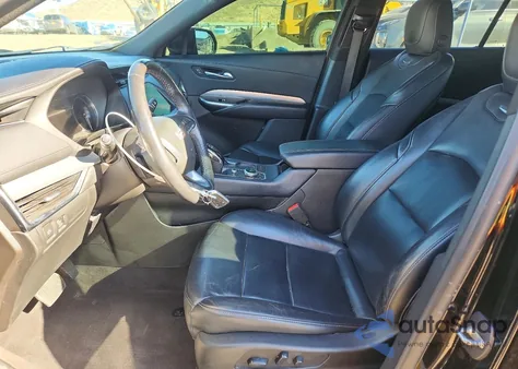 2020 Cadillac Xt4 Premium Luxury z USA, uszkodzony, nr VIN 1GYFZDR40LF150053